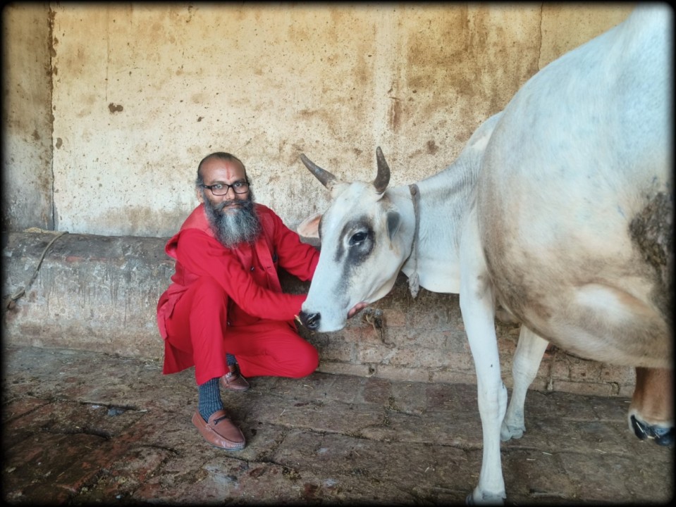 Picsart_25-11-27_15-59-28-745 (1) (1) (1) (1)